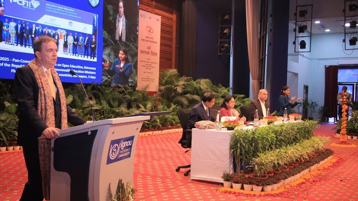 इग्नू की कुलपति प्रो. उमा कांजीलाल ने विश्वविद्यालय के 40वें स्थापना दिवस के अवसर पर सभी स्टेकहोल्डर्स को बधाई दी।